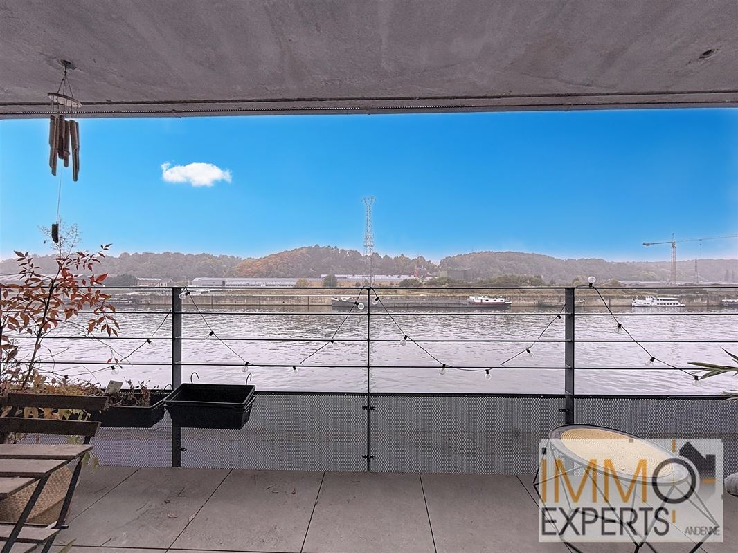 !OPTION! Appartement de standing en bord de Meuse