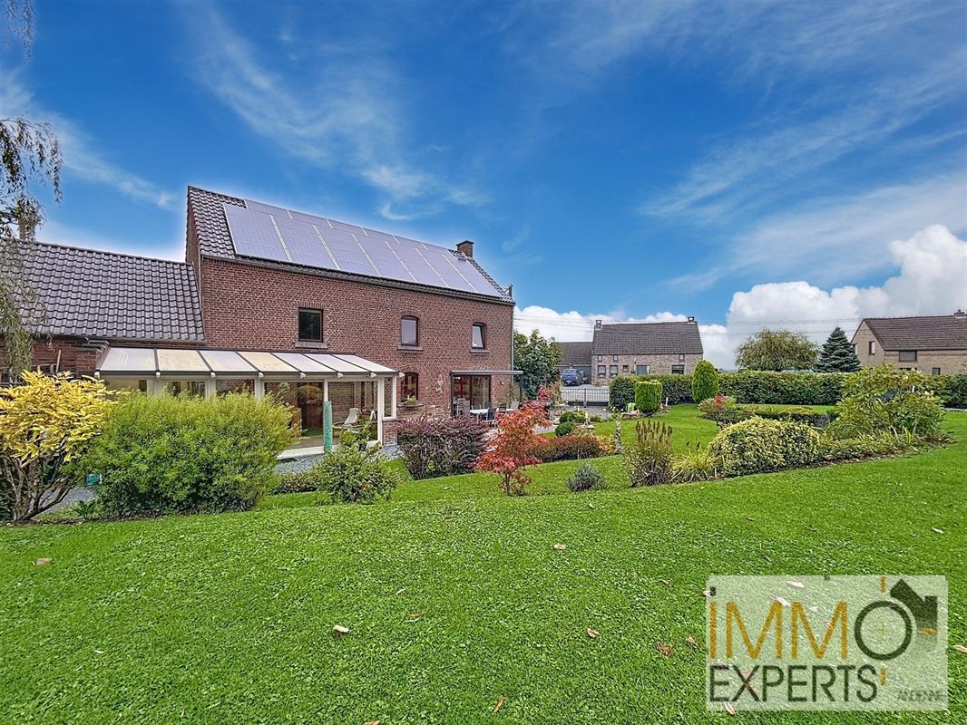 Spacieuse maison 4 façades