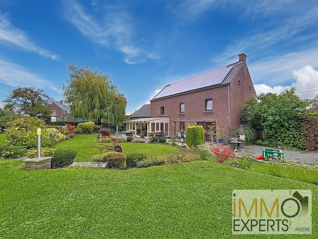 Spacieuse maison 4 façades