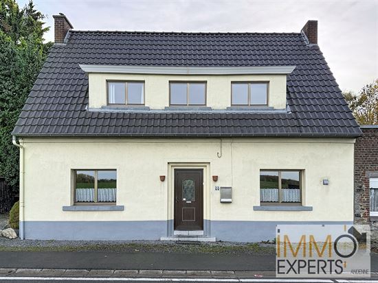 Coquette maison dans le centre d'Hingeon