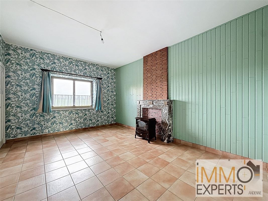 !!!OPTION!!!Coquette maison dans le centre d'Hingeon