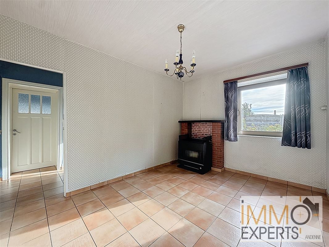 !!!OPTION!!!Coquette maison dans le centre d'Hingeon