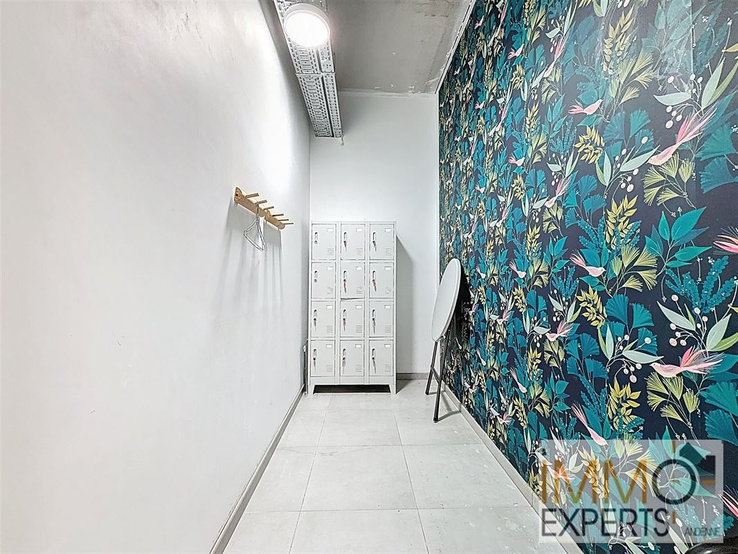 Spacieuse surface commerciale dans l'hypercentre d'Andenne