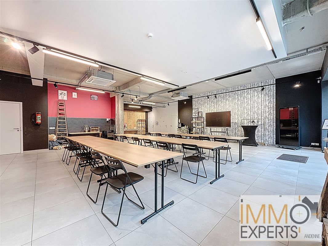 Spacieuse surface commerciale dans l'hypercentre d'Andenne