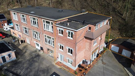 Ensemble immobilier de 3 appartements à Seilles