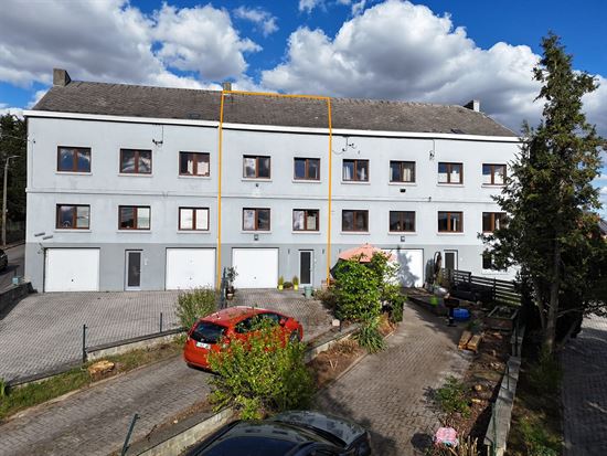 !!!OPTION!!! Maison à rénover à 5mn du centre d' Andenne