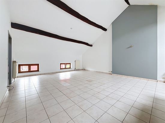 Appartement 2 chambres en centre-ville!!! SOUS OPTION !!!