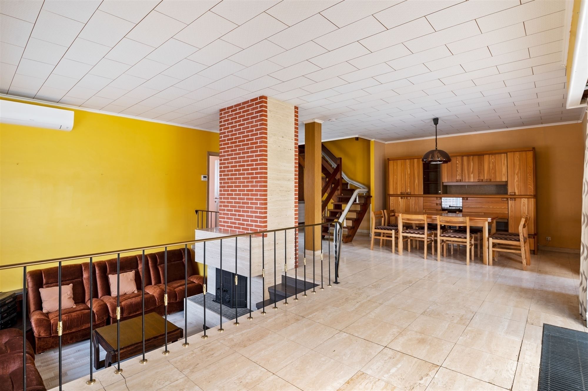 Verrassend ruime woning met 4 slpks en 2 badk te Sint-Katelijne-Waver