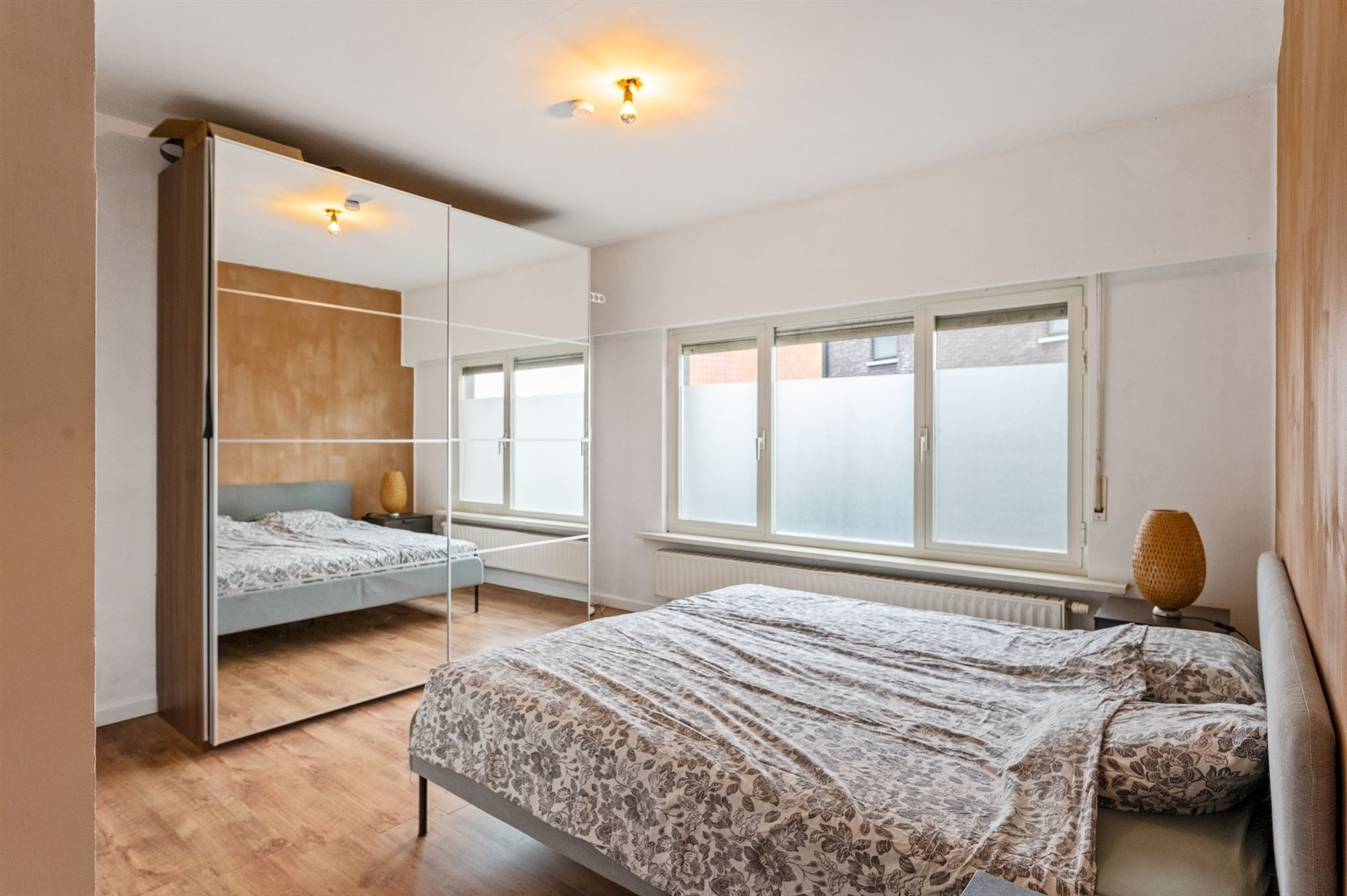 Recent gemoderniseerd appartement met knappe tuin te Duffel
