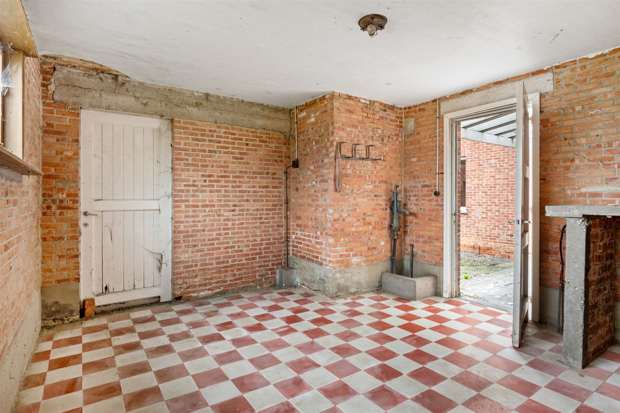 Te renoveren woning op een rustige locatie nabij het centrum van Bonheiden