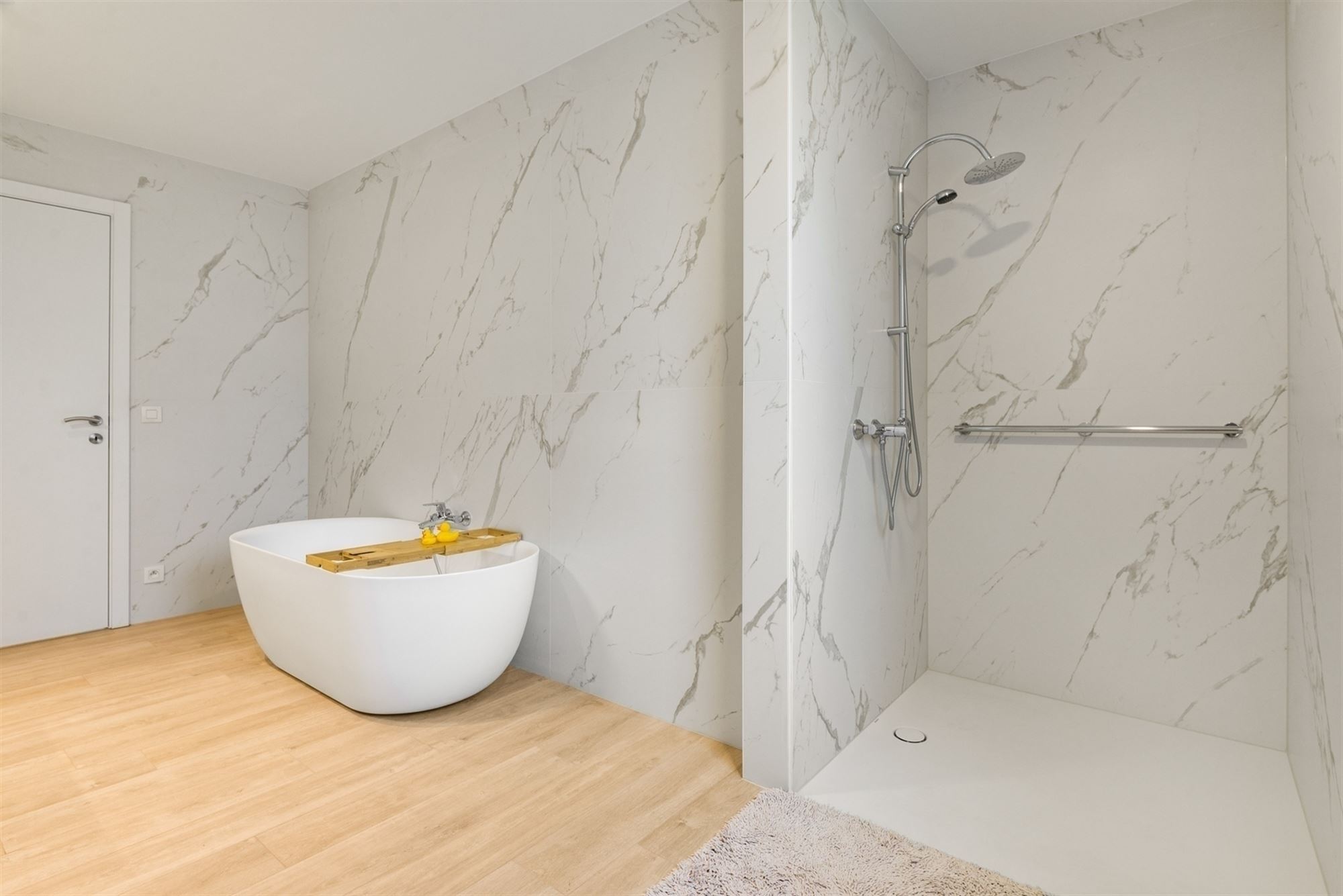 Exclusieve designvilla op een unieke locatie aan de Witte Burg en het duinengebied te Oostduinkerke