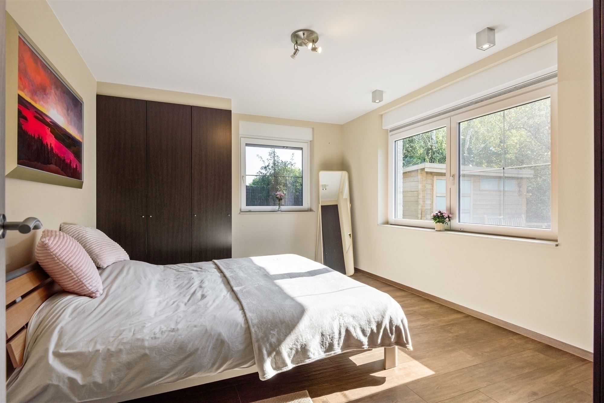 Exclusieve designvilla op een unieke locatie aan de Witte Burg en het duinengebied te Oostduinkerke