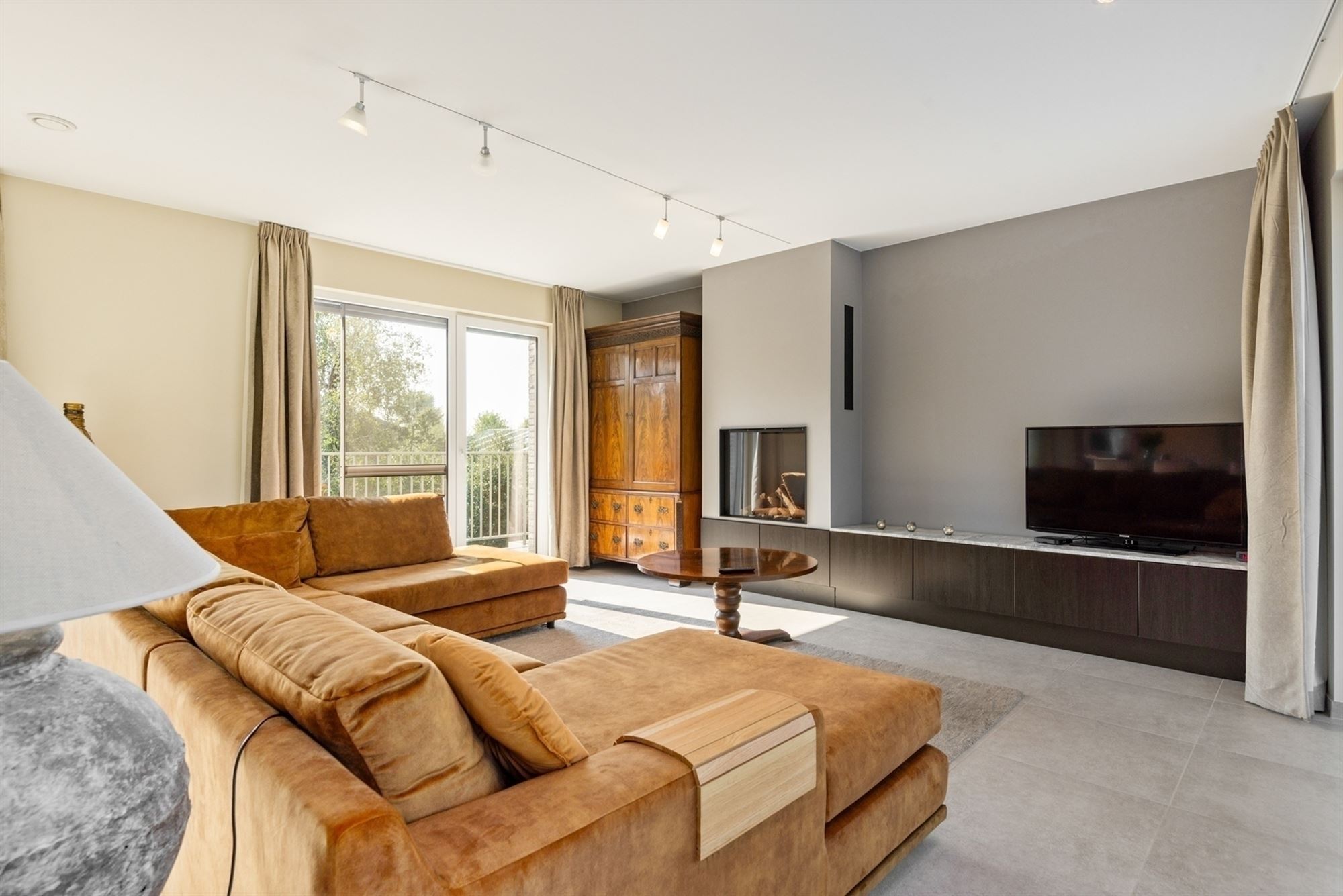 Exclusieve designvilla op een unieke locatie aan de Witte Burg en het duinengebied te Oostduinkerke