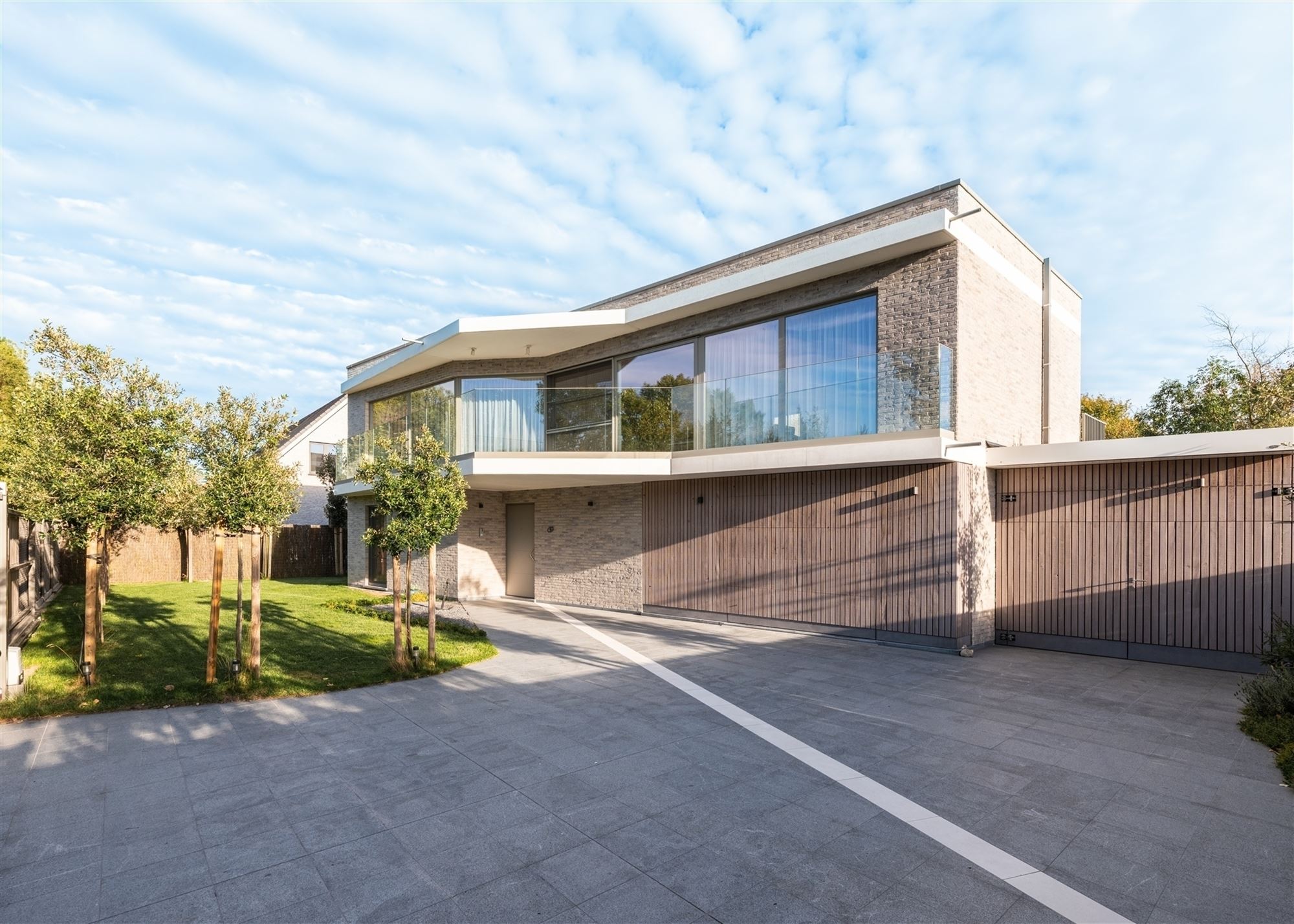 Exclusieve designvilla op een unieke locatie aan de Witte Burg en het duinengebied te Oostduinkerke