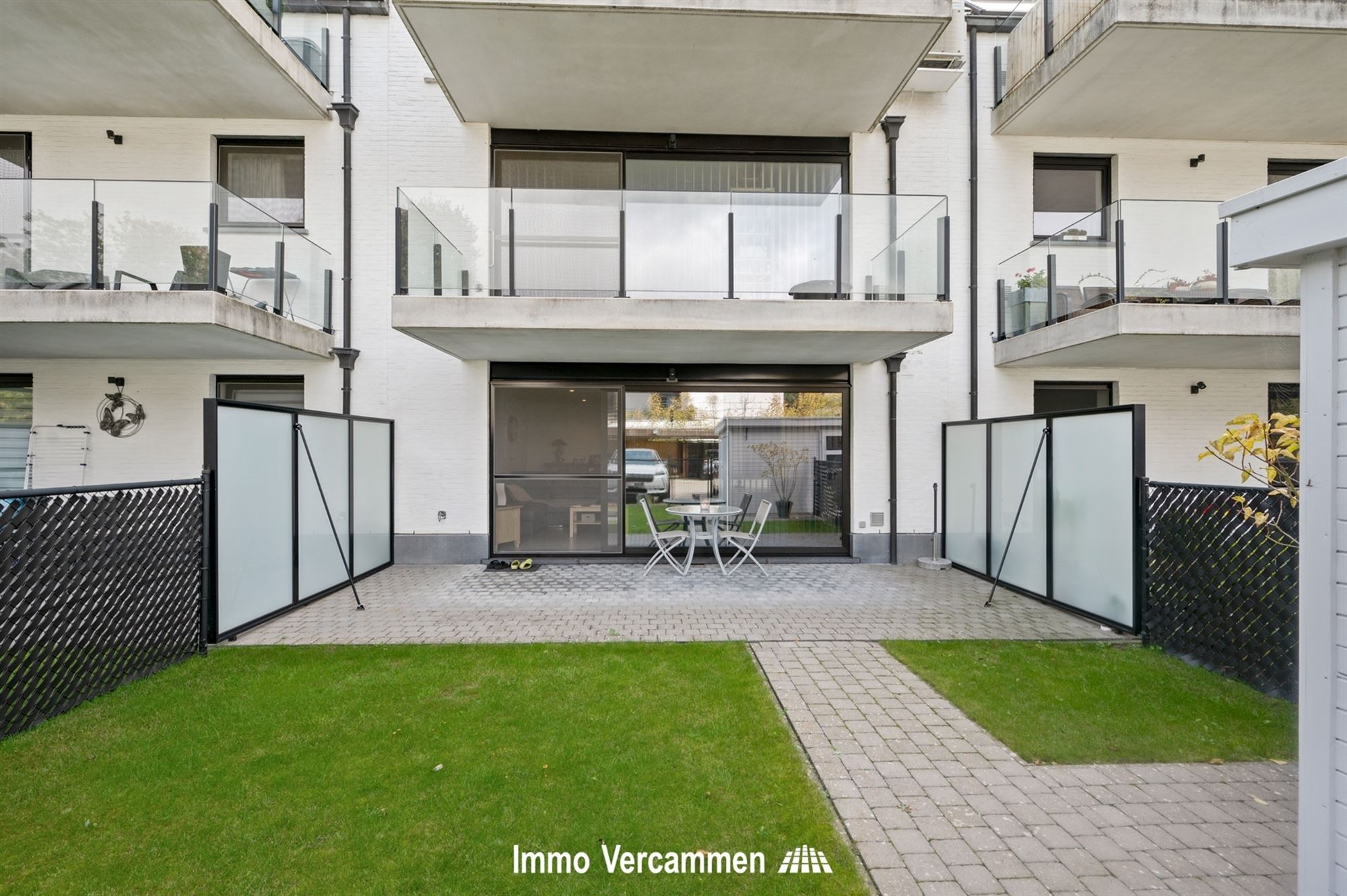 Recent gelijkvloersappartement te Onze-Lieve-Vrouw-Waver