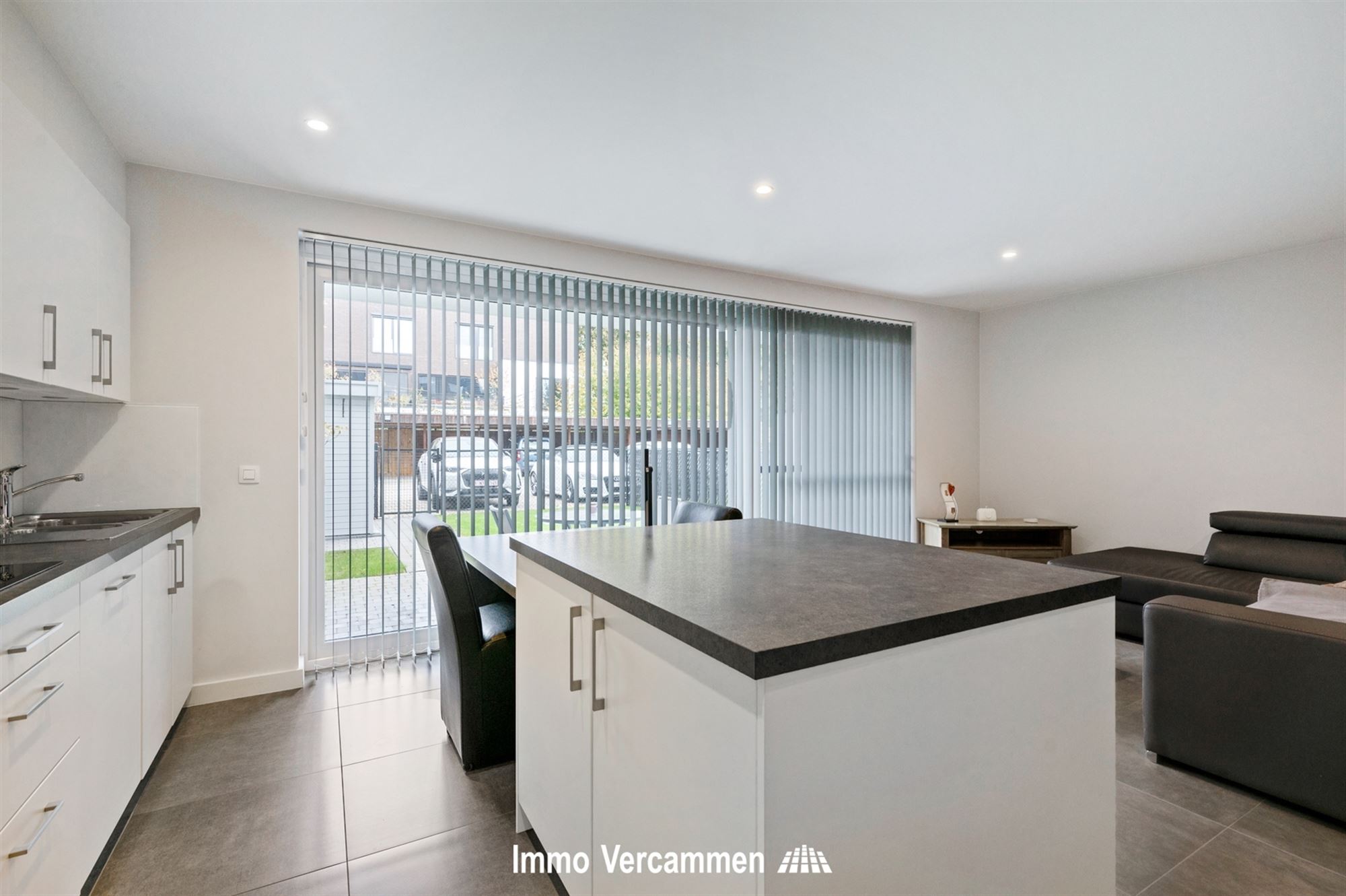 Recent gelijkvloersappartement te Onze-Lieve-Vrouw-Waver