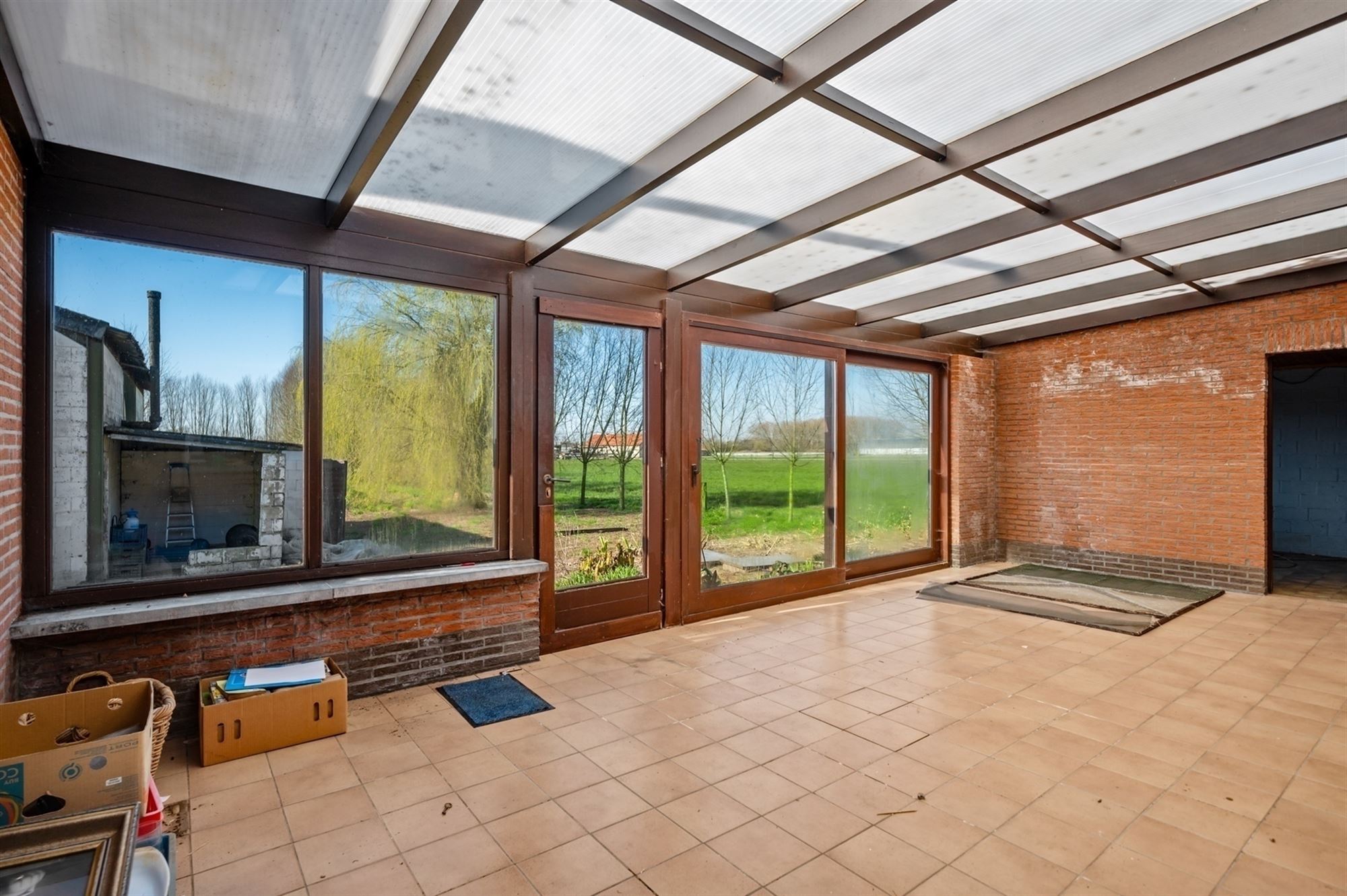 Op te frissen exploitatiewoning te Koningshooikt