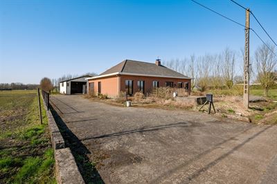 Op te frissen exploitatiewoning te Koningshooikt