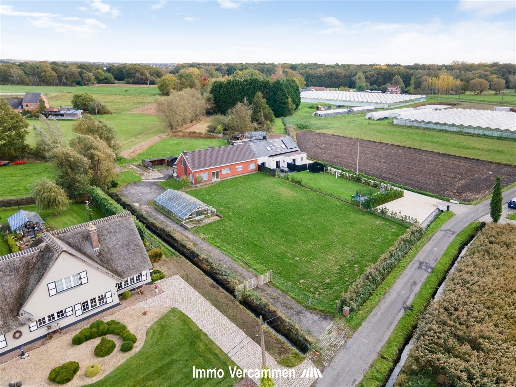 Landelijk gelegen woning op een ware A-locatie te Onze-Lieve-Vrouw-Waver