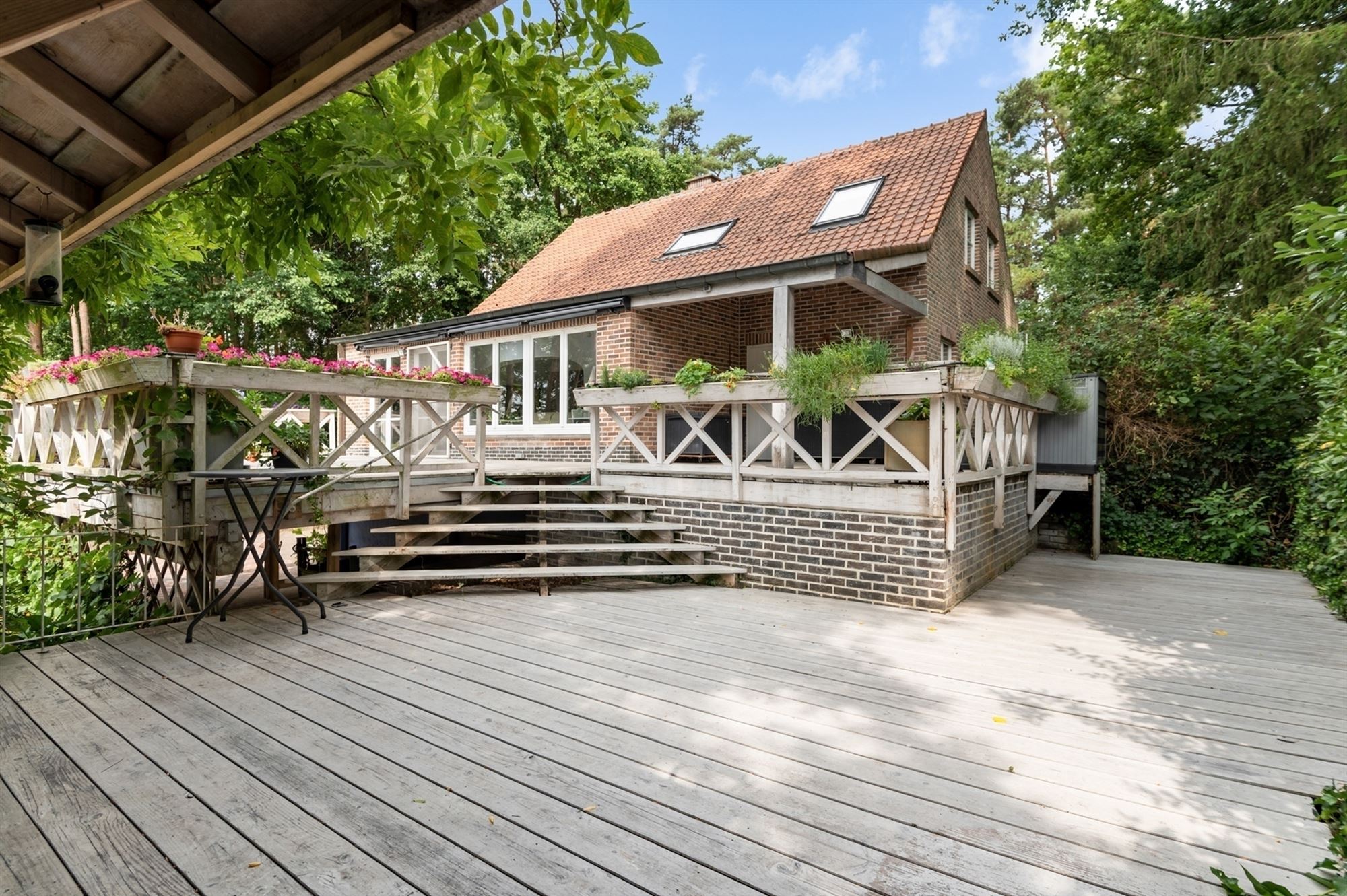 Instapklare woning op een idyllische locatie te Keerbergen.