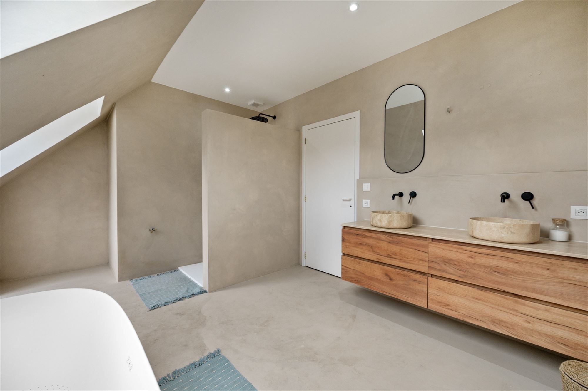 Verrassend ruime, stijlvolle woning te Sint-Katelijne-Waver