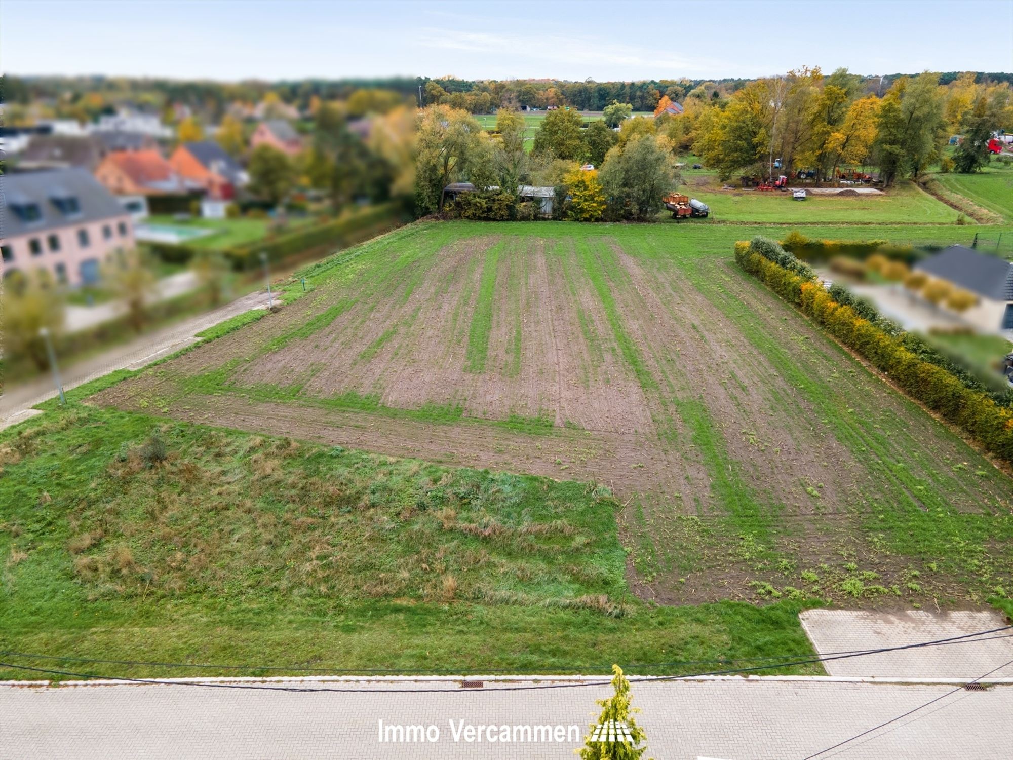 Bouwgrond voor HOB - opp. 375 m² - gunstig gelegen te Putte - Peulis