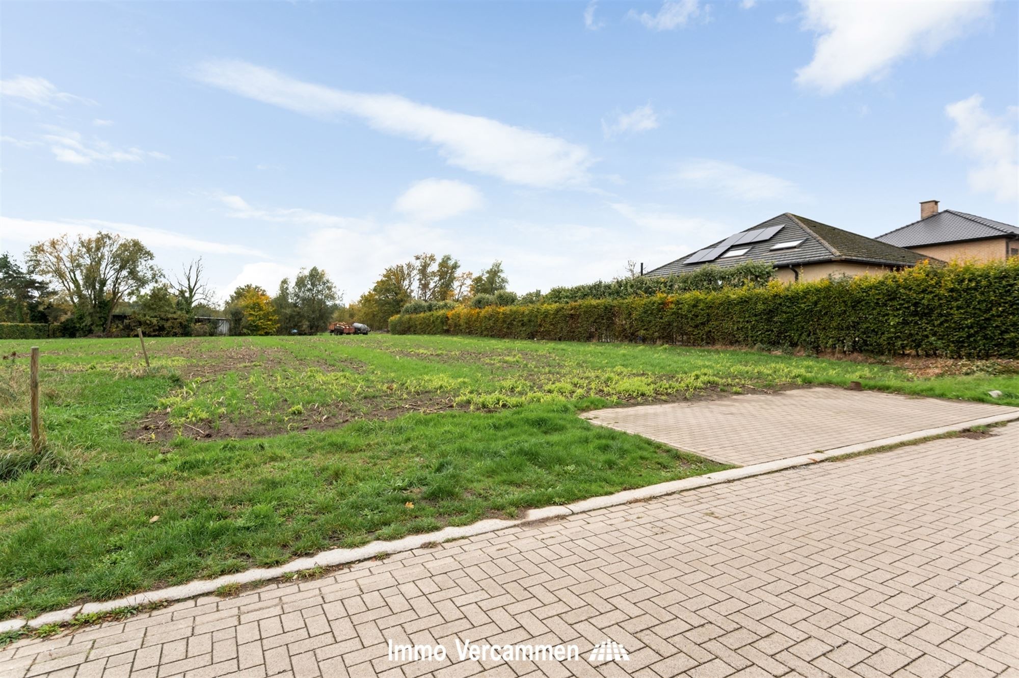 Bouwgrond voor HOB - opp. 375 m² - gunstig gelegen te Putte - Peulis