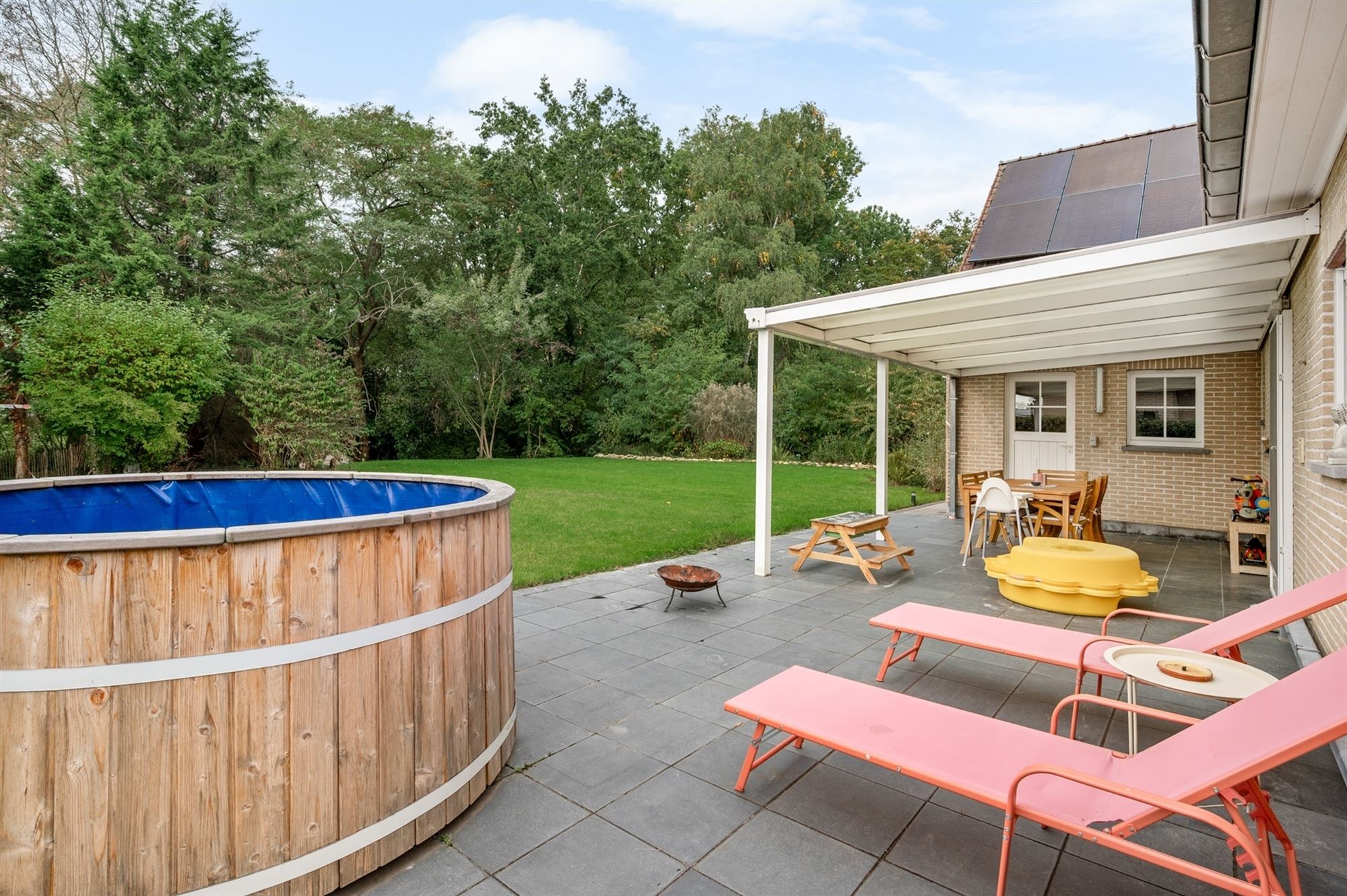 Verrassend ruime, stijlvolle woning te Sint-Katelijne-Waver