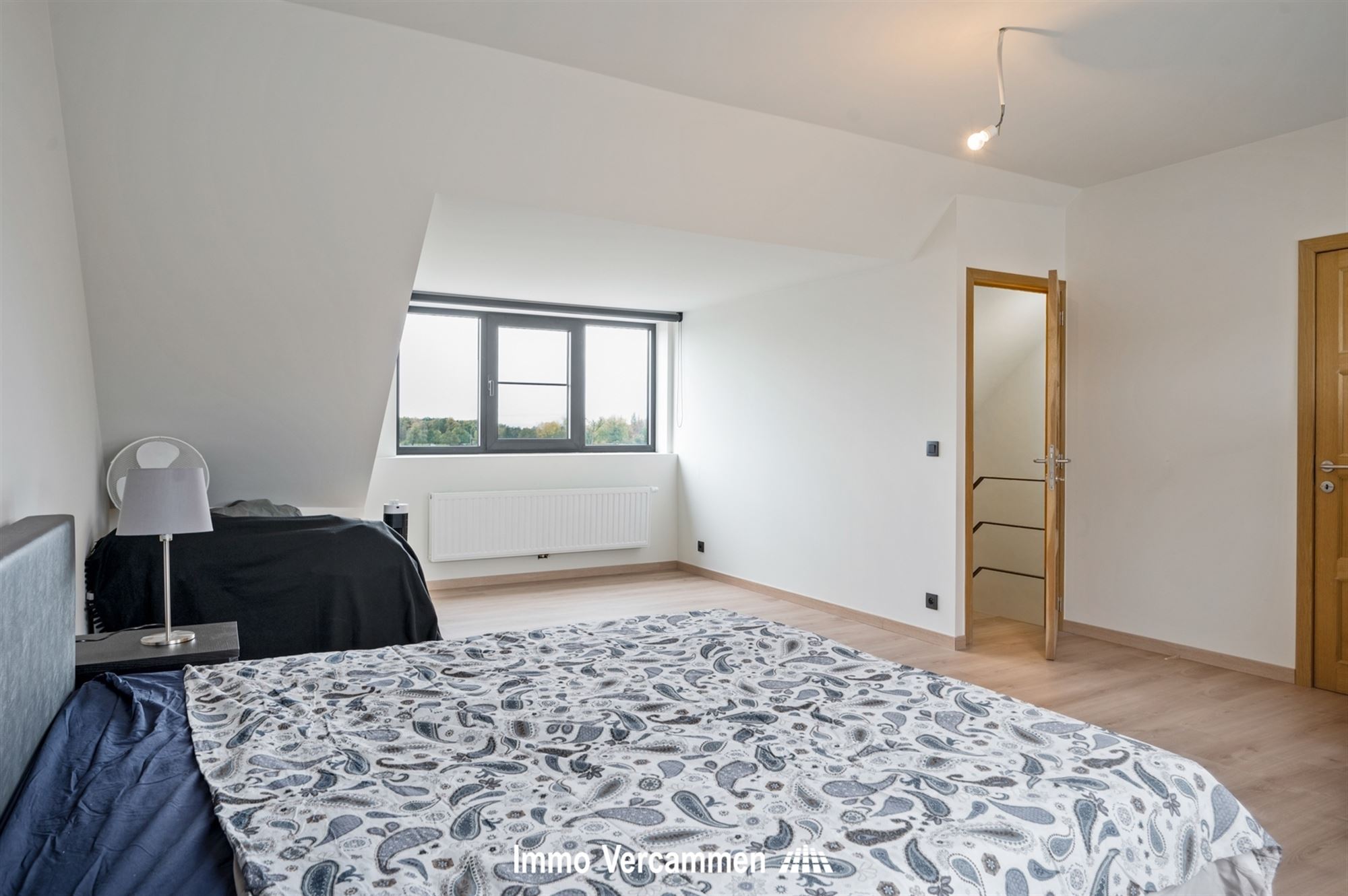 Kwalitatief afgewerkte woning, op een gunstige locatie te Duffel