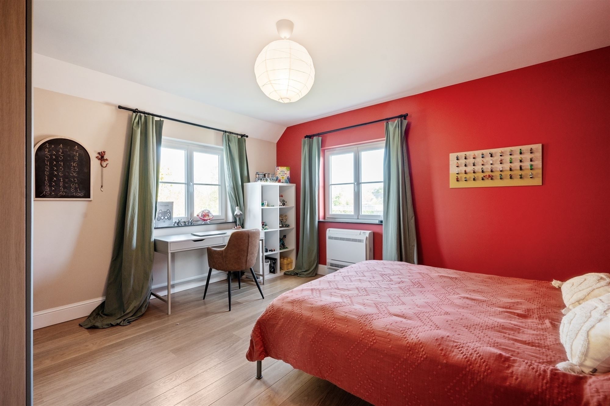 Prachtige, recente 4-slaapkamer villa in Heist-op-den-Berg