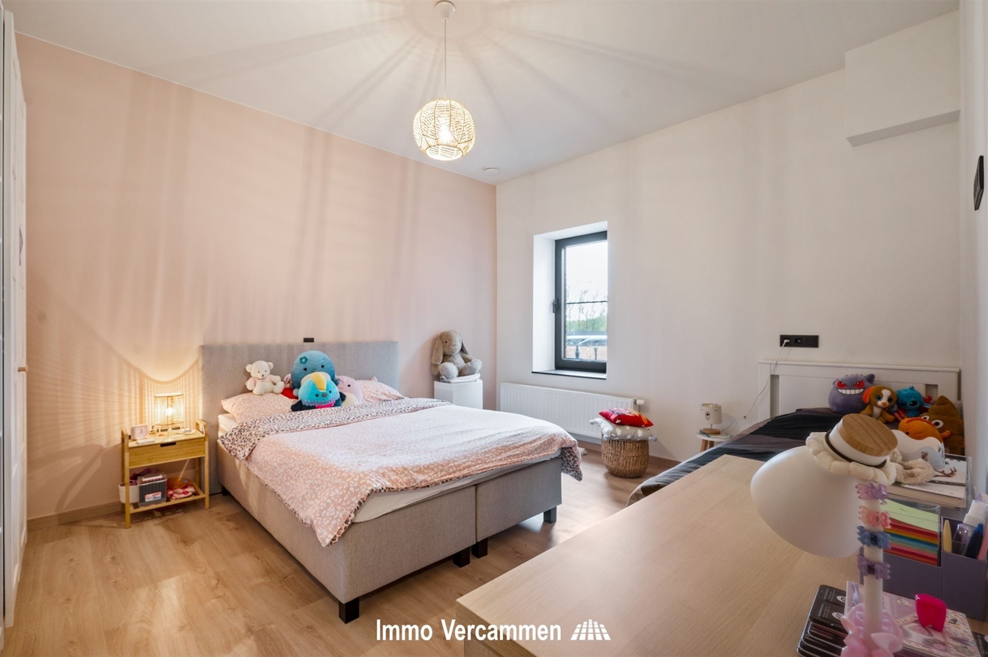 Kwalitatief afgewerkte woning, op een gunstige locatie te Duffel