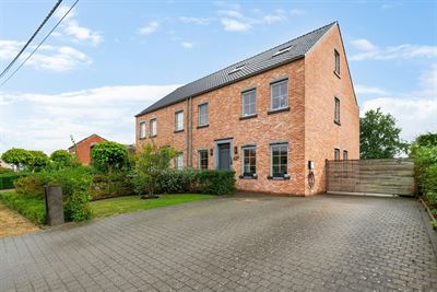 Verrassend ruime, instapklare gezinswoning te Ramsel