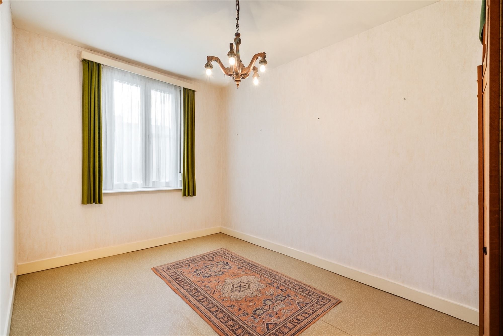 Knappe herenwoning in het Begijnhof te Mechelen