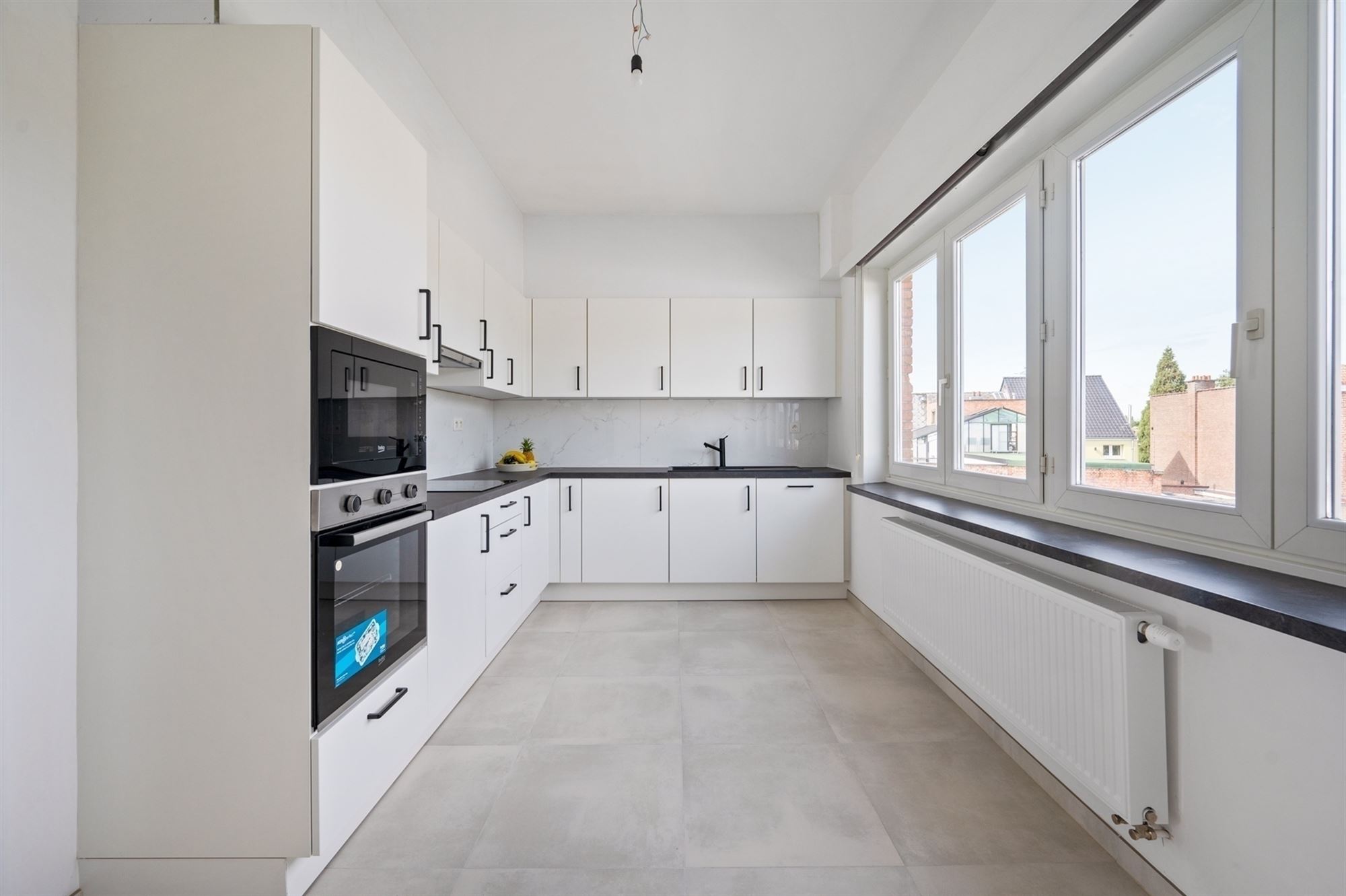 Gerenoveerd en lichtrijk appartement te Mechelen