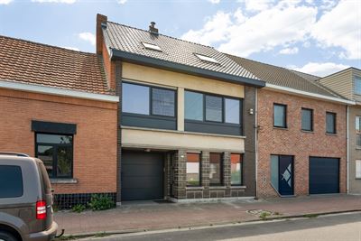 Grotendeels gemoderniseerde woning te Duffel