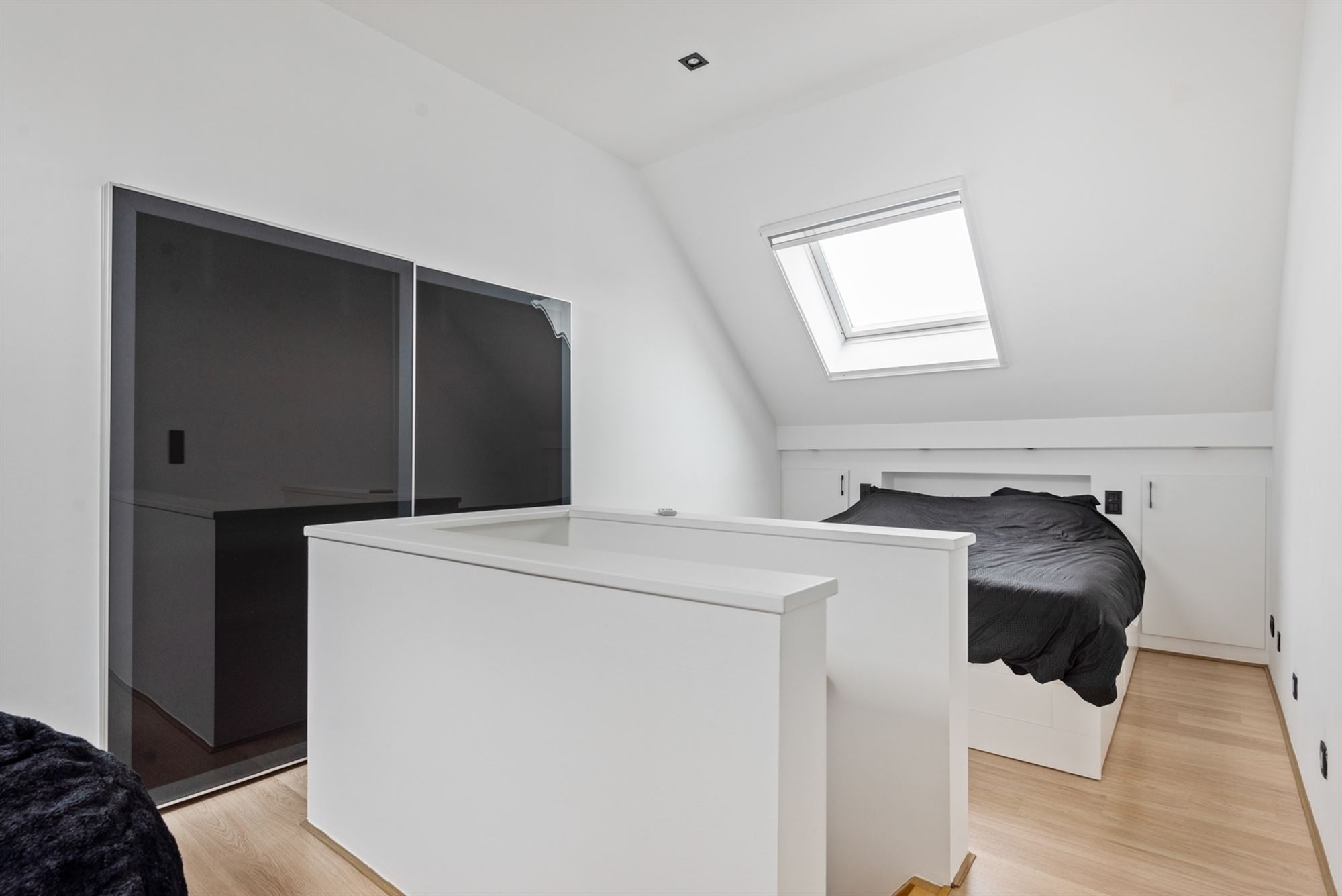 Knappe woning met 3 slpks te DUFFEL