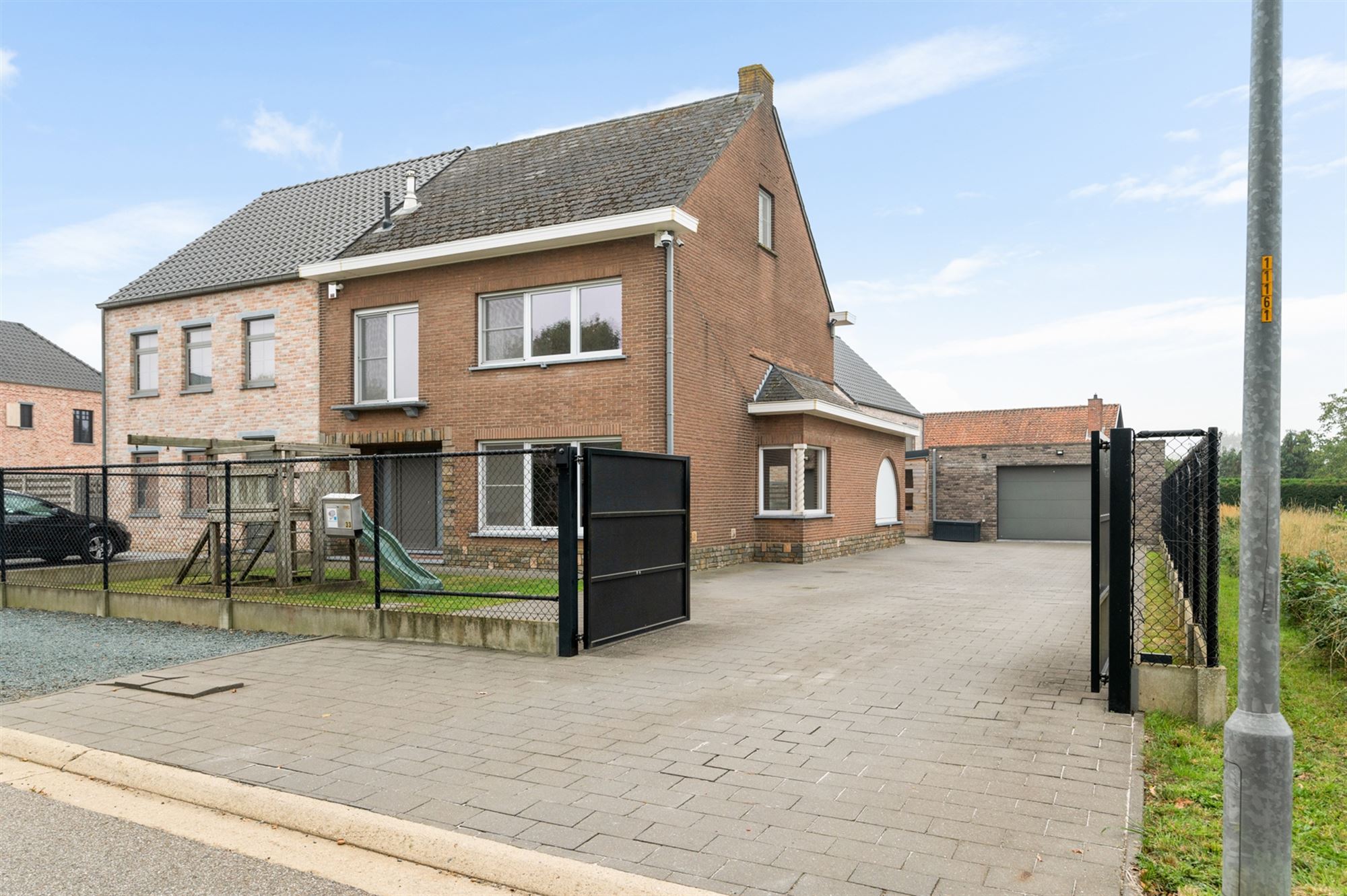Perfect instapklare woning met 4 slpks te Heist-op-den-Berg