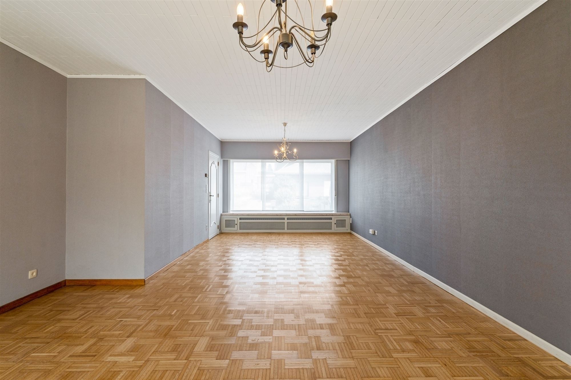 Verrassend ruime woning op een knap perceel van 875m² te Putte