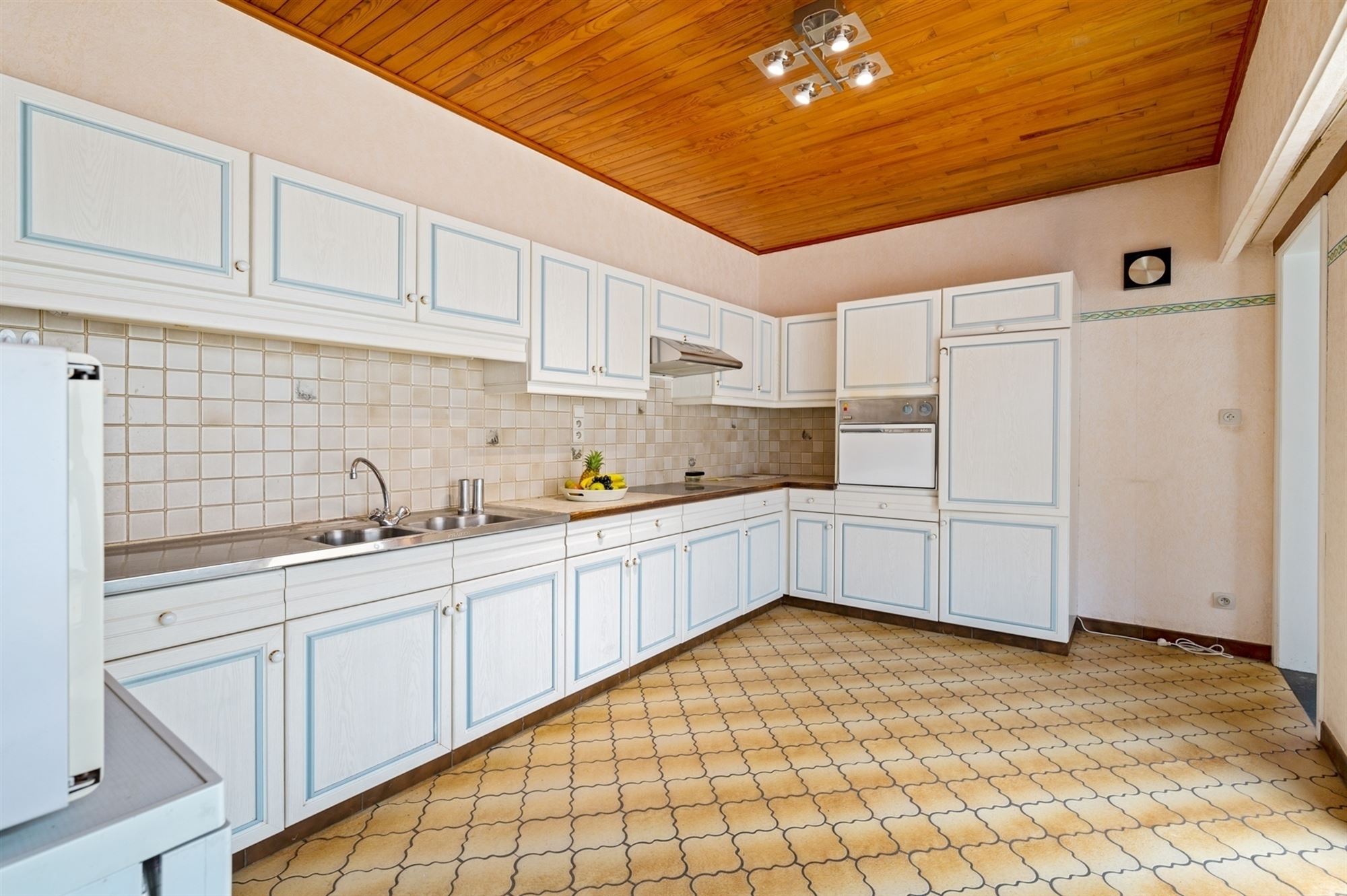 Verrassend ruime woning op een knap perceel van 875m² te Putte