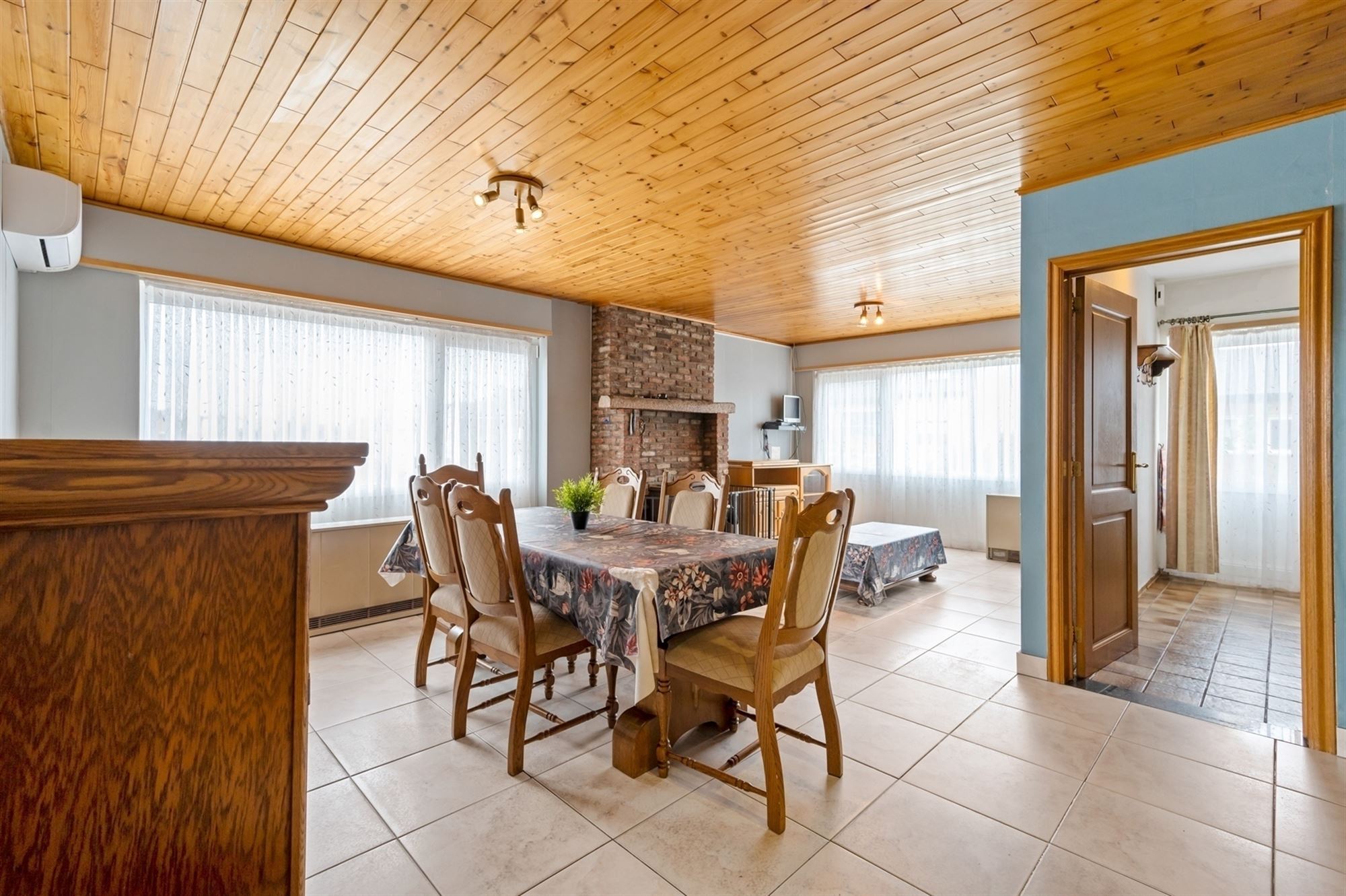 Bel-etage woning met 3 slaapkamers in Lier