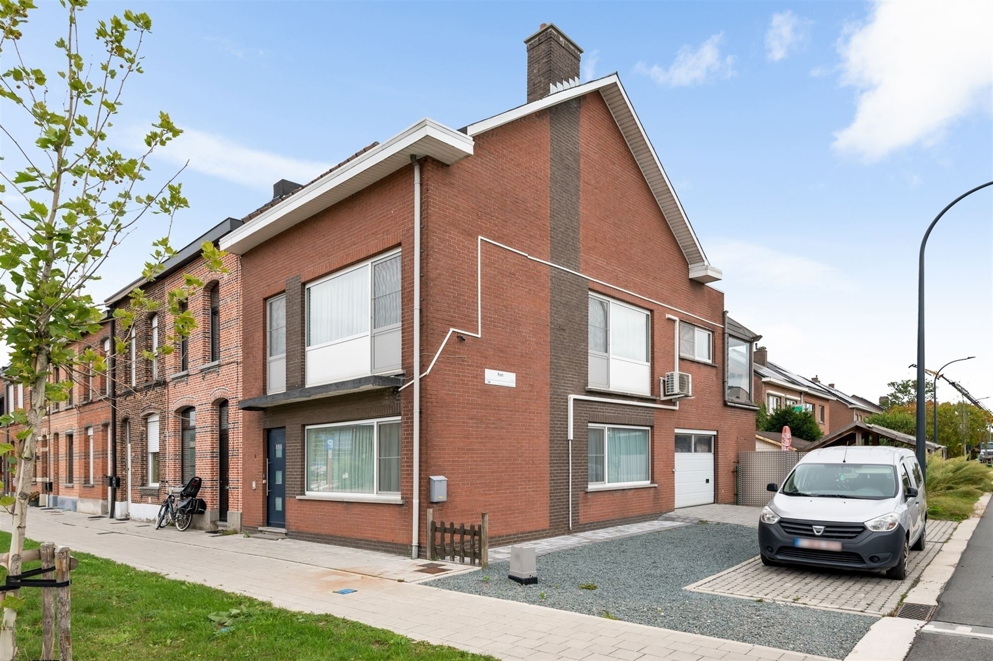 Bel-etage woning met 3 slaapkamers in Lier