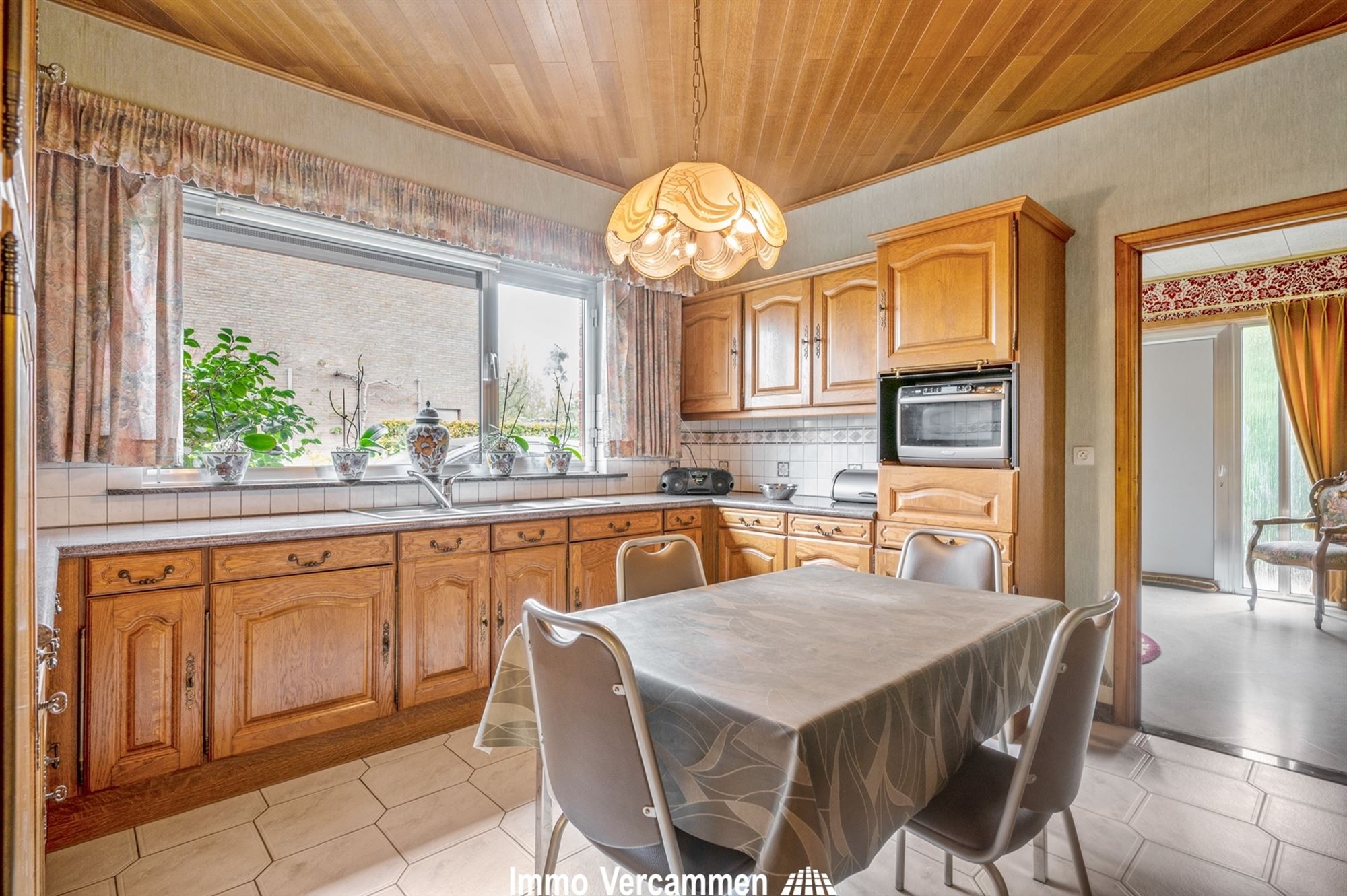 Verzorgde gezinswoning met potentieel te Onze-Lieve-Vrouw-Waver