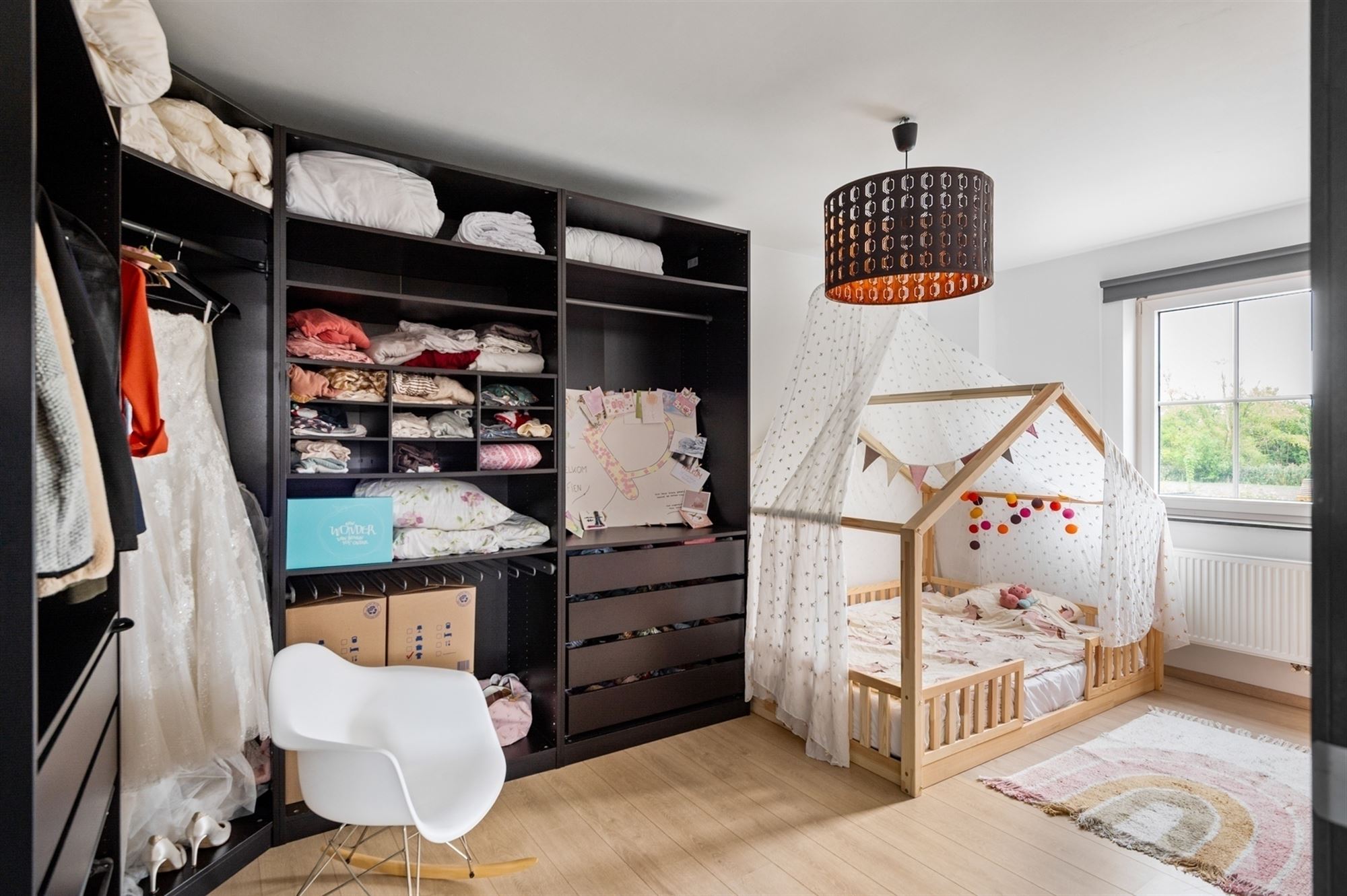 Verrassend ruime, instapklare gezinswoning te Ramsel