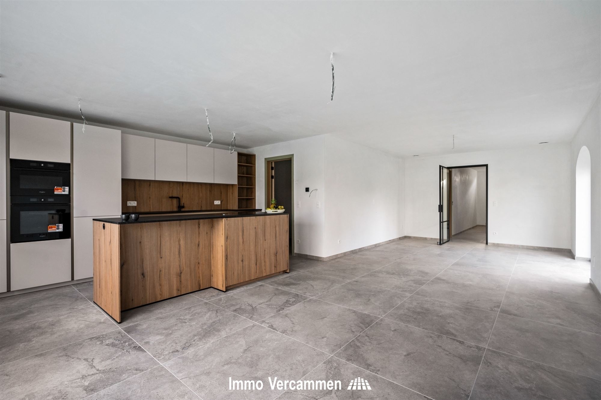 Nieuwbouwwoning met 4 slaapkamers te Blaasveld