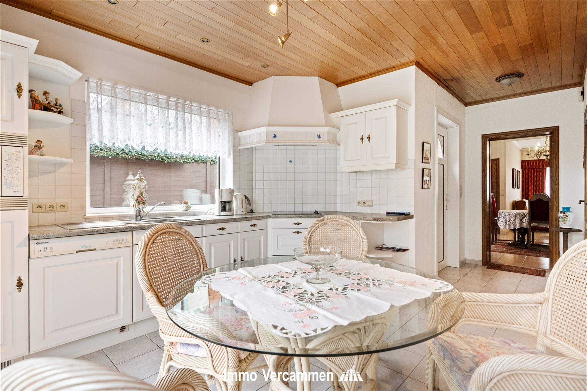 Charmante woning met 2 (mogelijk 3!) slaapkamers te Duffel.