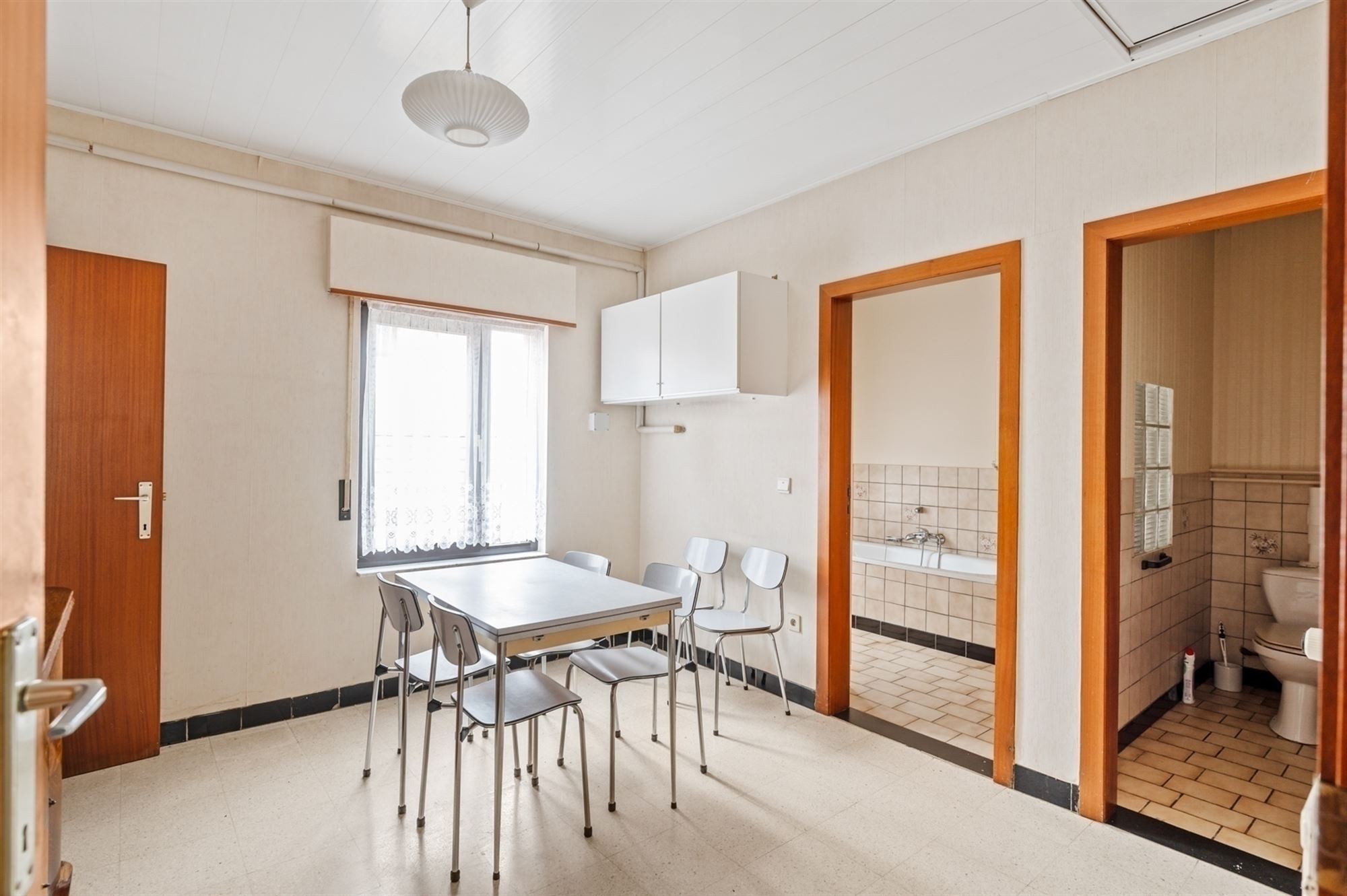 Verzorgde woning te Onze-Lieve-Vrouw-Waver