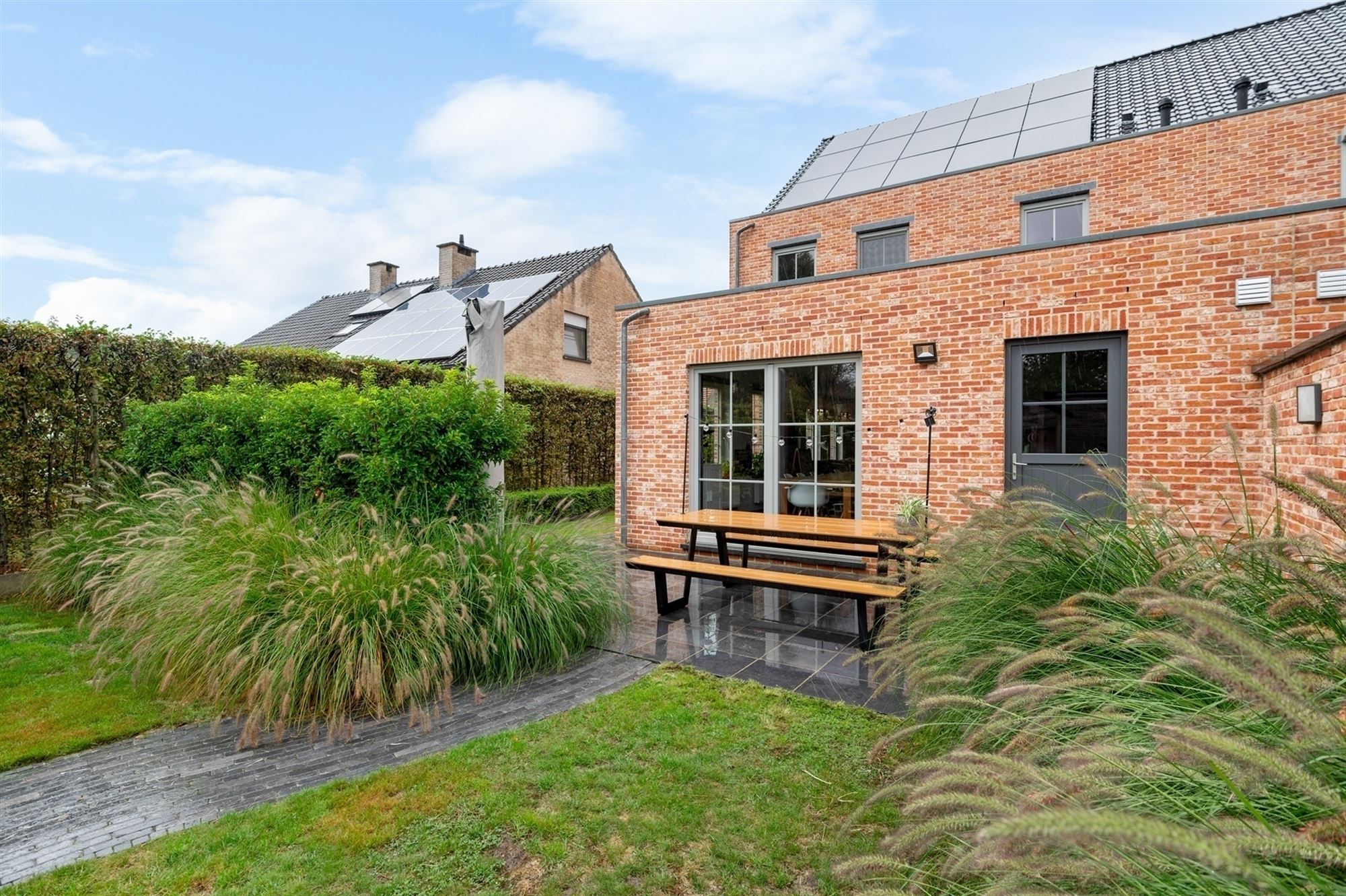 Verrassend ruime, instapklare gezinswoning te Ramsel