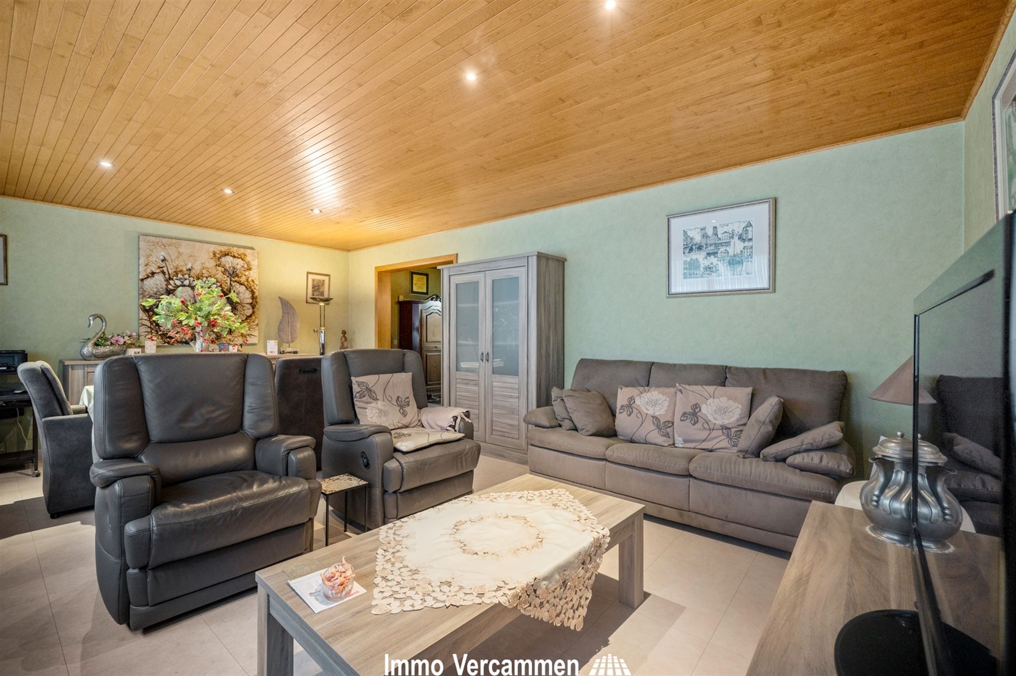 Gelijkvloers appartement met ruim terras en staanplaats, in het hart van Mechelen