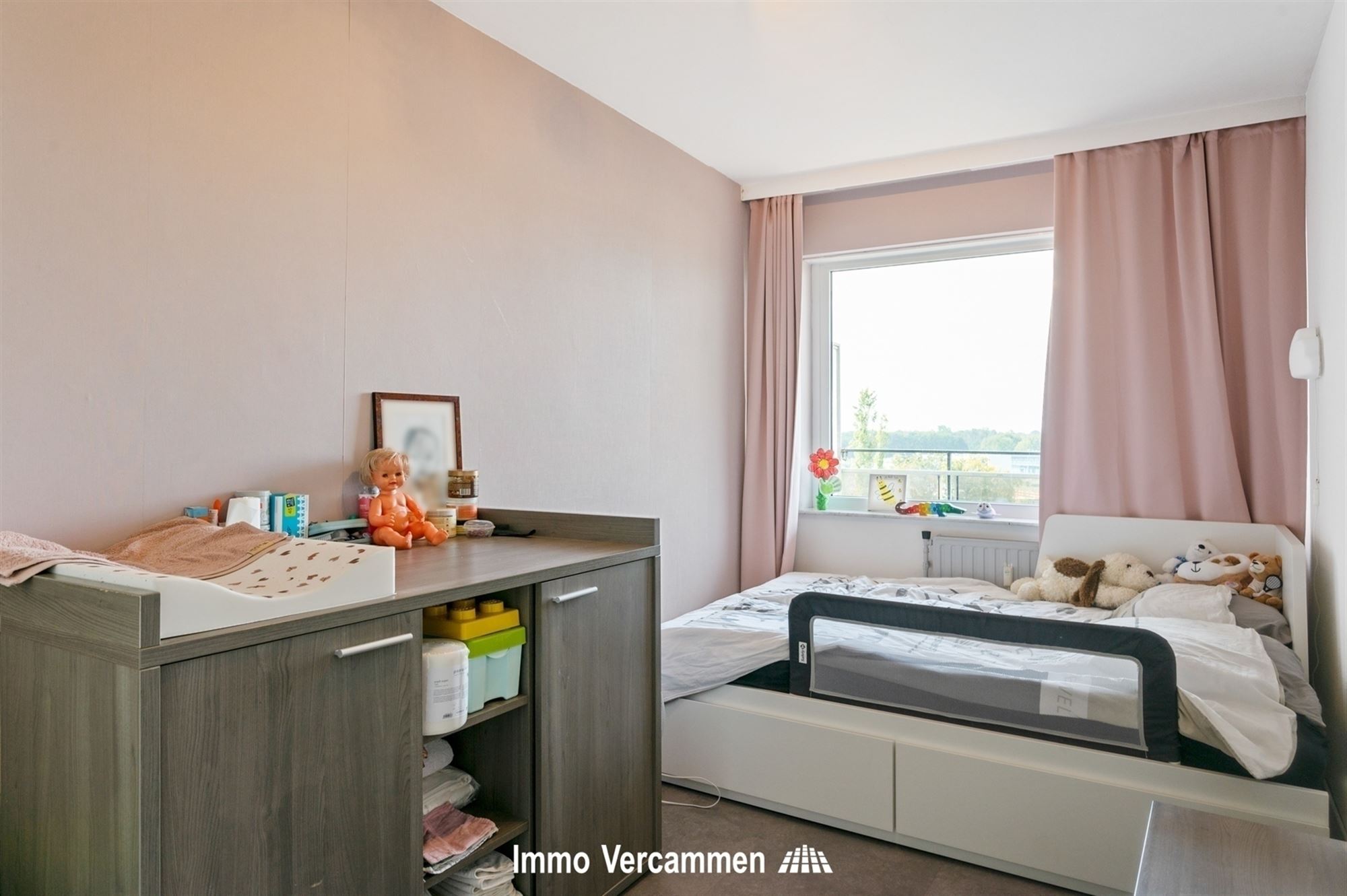 Ruim appartement met 2 slaapkamers te Mechelen