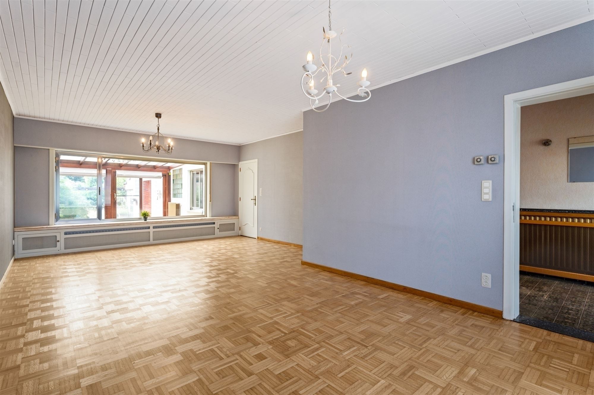 Verrassend ruime woning op een knap perceel van 875m² te Putte
